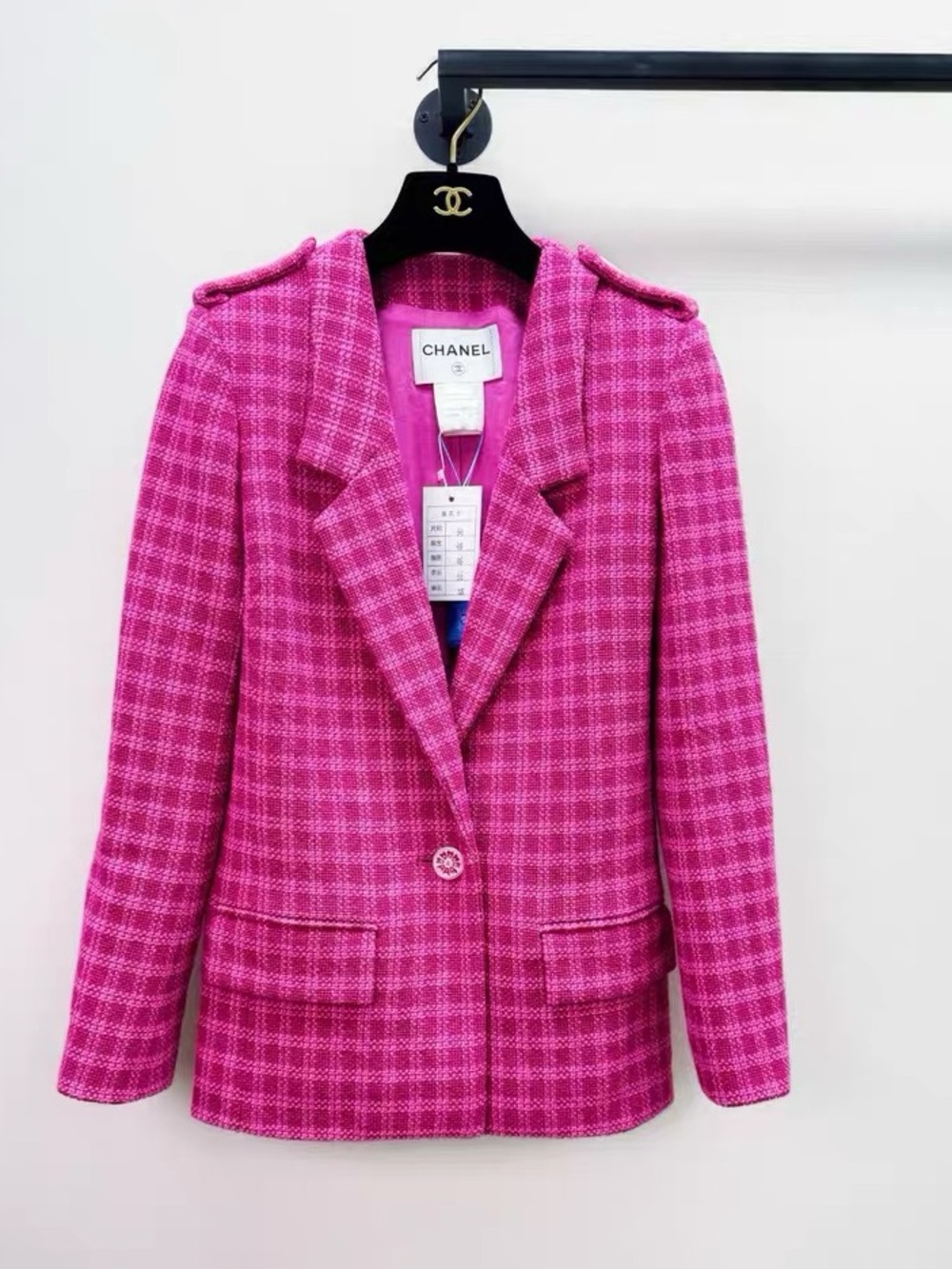 CHANEL Fuchsia Pink Tweed Single-Button Blazer